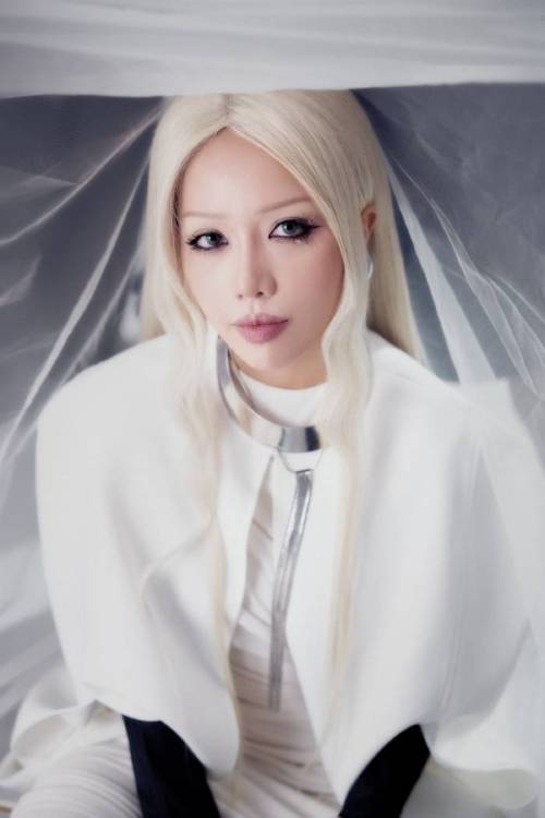 PHUNG KHANH LINH-EM DAU-FT. THANH LUKE 01