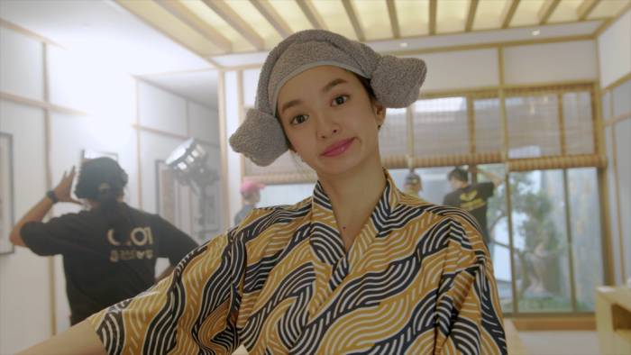 YNBT STILL 3