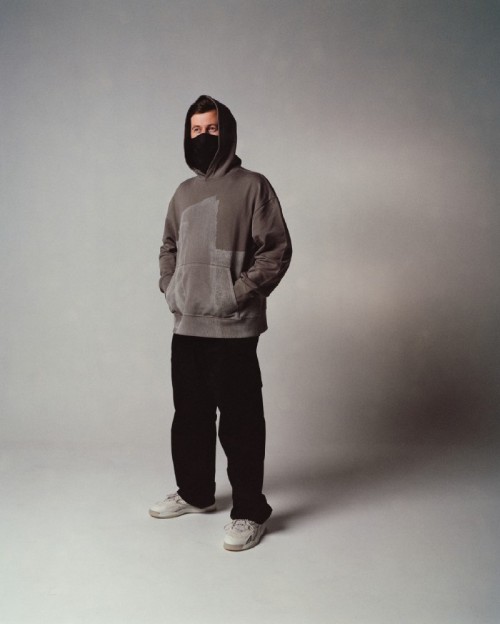 Alan Walker Press photo Black hoodie 2023 fullbody