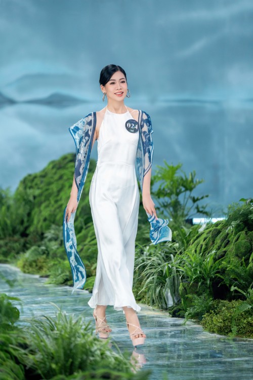 TS_Luong_Thi_Truc_Ha.jpg
