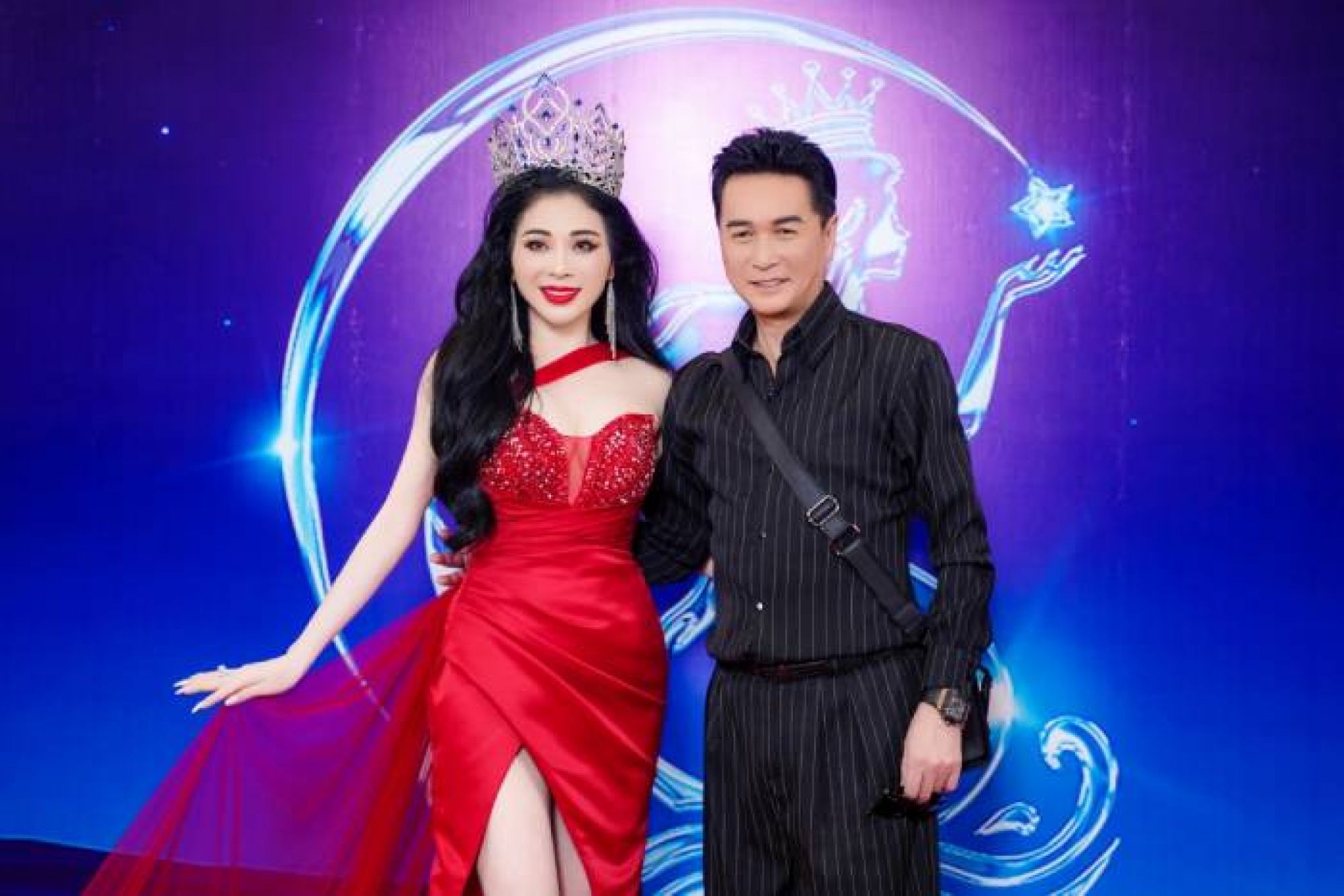 Hoa hậu Lucy H&agrave; &ldquo;ph&aacute; bỏ giới hạn tuổi t&aacute;c&rdquo; tại Miss Ocean World Business 2026