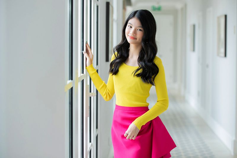 Con g&aacute;i Trương Ngọc &Aacute;nh - Trần Bảo Sơn khoe vẻ trưởng th&agrave;nh, xinh đẹp ở tuổi 12