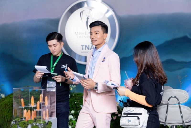 Diễn vi&ecirc;n Hiếu Nguyễn:"&Aacute;p lực khi lần đầu l&agrave;m host của Miss Earth Việt Nam 2023&rdquo;