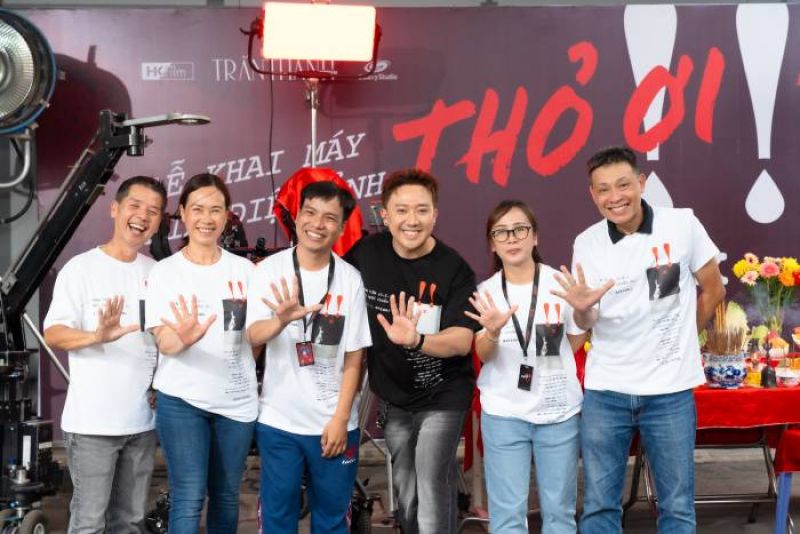 Đạo diễn Trấn Th&agrave;nh ch&iacute;nh thức khai m&aacute;y phim Tết 2026