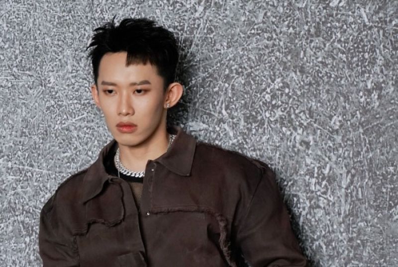 Kay Trần tung MV "Đường v&agrave;o tim em" sau khi g&acirc;y sốt ở "Anh trai vượt ng&agrave;n ch&ocirc;ng gai"