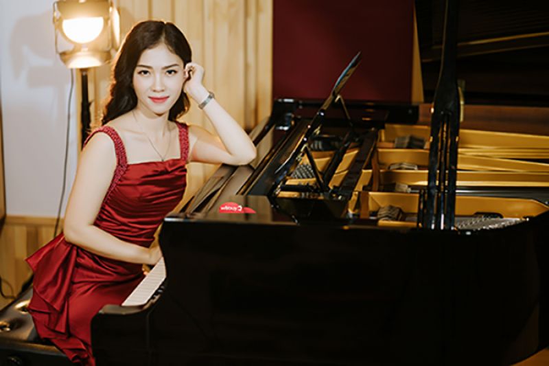 Nghệ sĩ Piano Ngọc Tuyết: &ldquo;Danh xưng kh&ocirc;ng quan trọng bằng việc m&igrave;nh l&agrave;m được g&igrave; cho nghề, cho người v&agrave; cho đời&rdquo;
