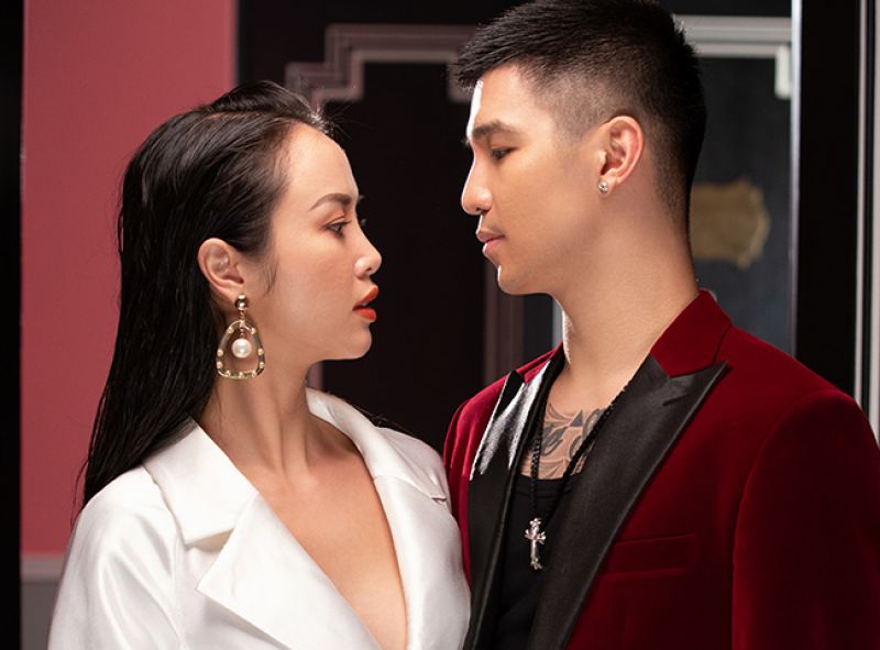 Vũ Ngọc Anh "giận hờn" v&igrave; bị Cường Seven &lsquo;biến h&igrave;nh&rsquo; như b&agrave; gi&agrave;