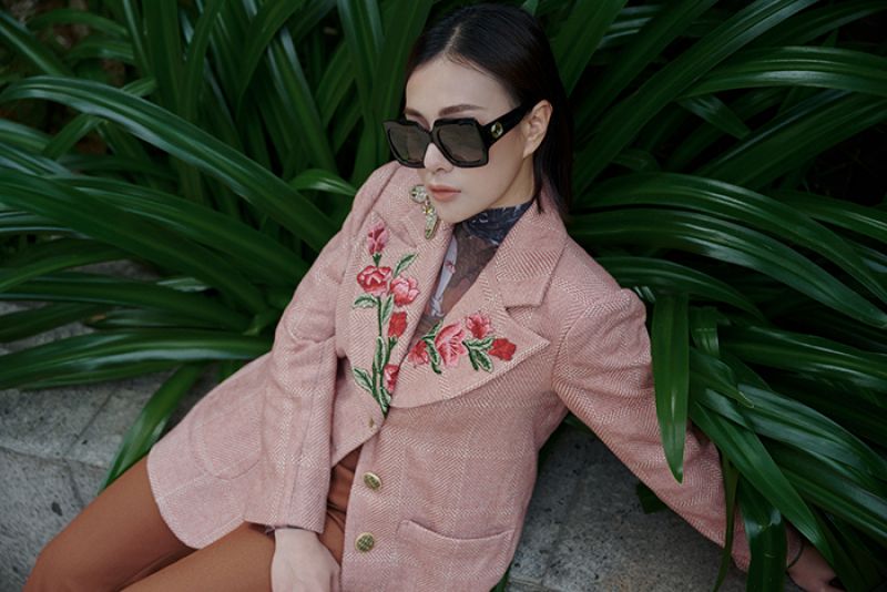 Phương Oanh gợi &yacute; trang phục s&agrave;nh điệu cho ng&agrave;y lạnh