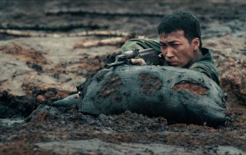 Phim điện ảnh &ldquo;Mưa đỏ&rdquo; tung teaser trailer nghẹt thở tr&ecirc;n từng khung h&igrave;nh