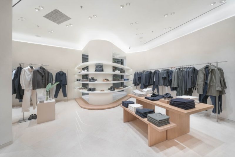 Massimo Dutti ch&iacute;nh thức khai trương tại H&agrave; Nội